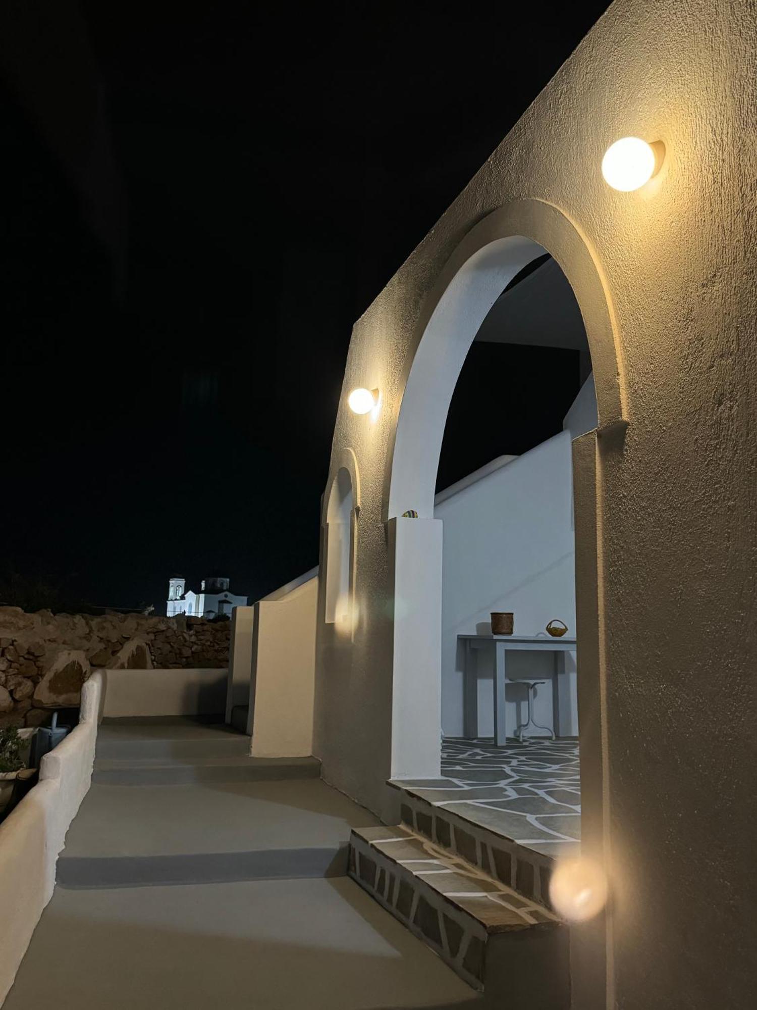 Panagiotis Rooms Науса Экстерьер фото